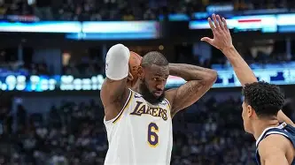 加时末段达拉斯独行侠主帅复盘：欧冠节点到来，引发热议，身体对抗强度拉满